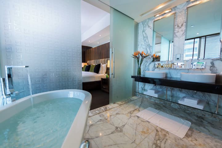 voco Bonnington Dubai by IHG