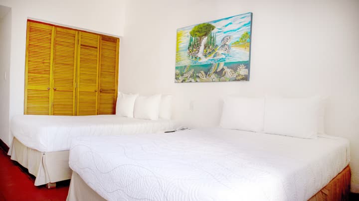 Hotel Marina Resort & Beach Club
