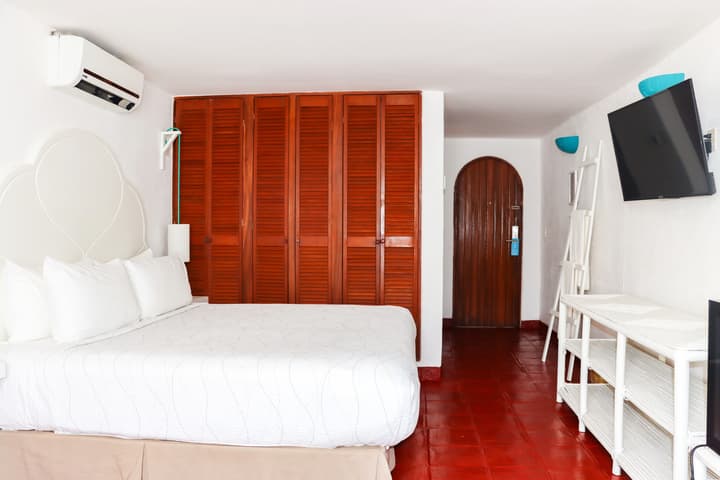 Hotel Marina Resort & Beach Club