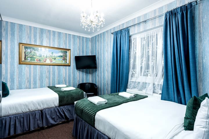 Lancaster Court Hotel