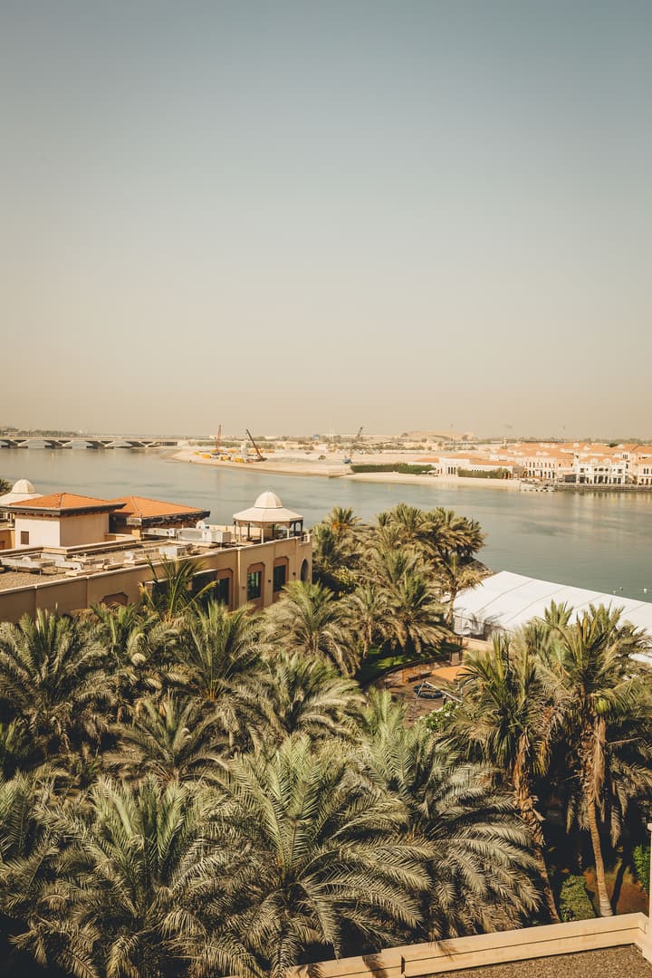 Traders Hotel, Qaryat Al Beri