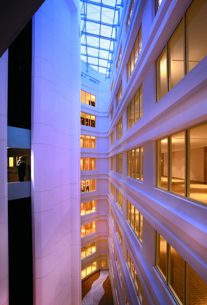 Traders Hotel, Qaryat Al Beri