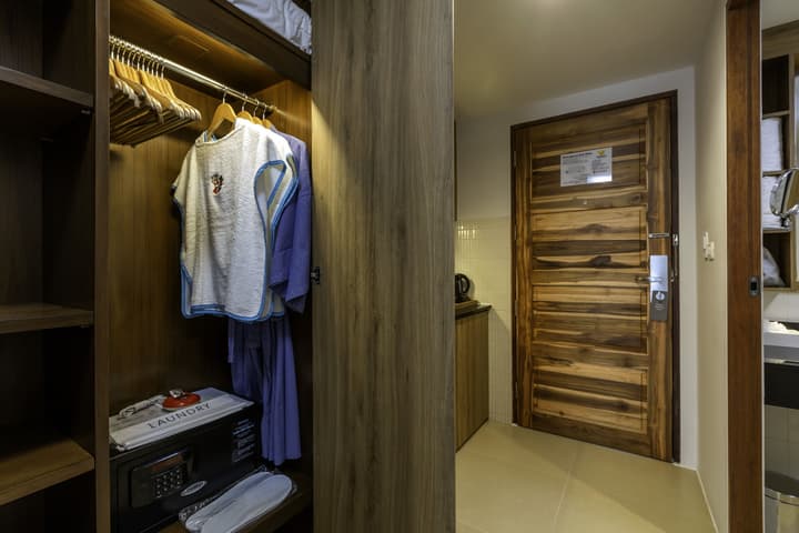 Sunwing Kamala Beach