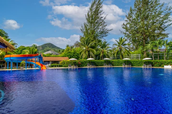 Sunwing Kamala Beach