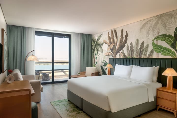 Yas Plaza Mangroves