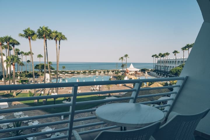 Iberostar Waves Royal Andalus