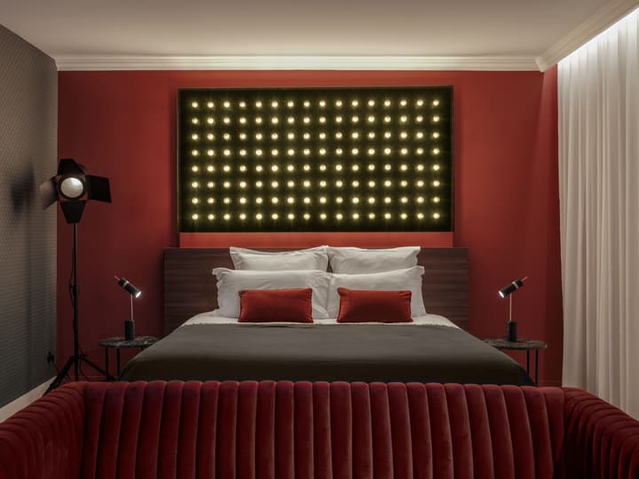 Seven Hotel Paris