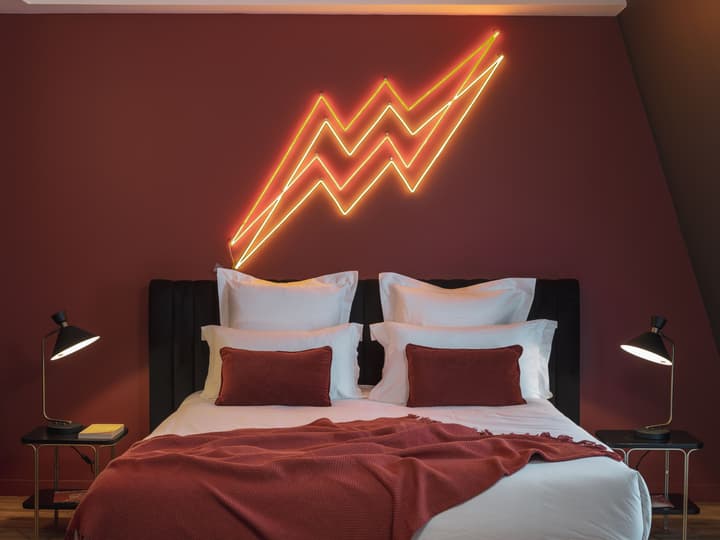 Seven Hotel Paris