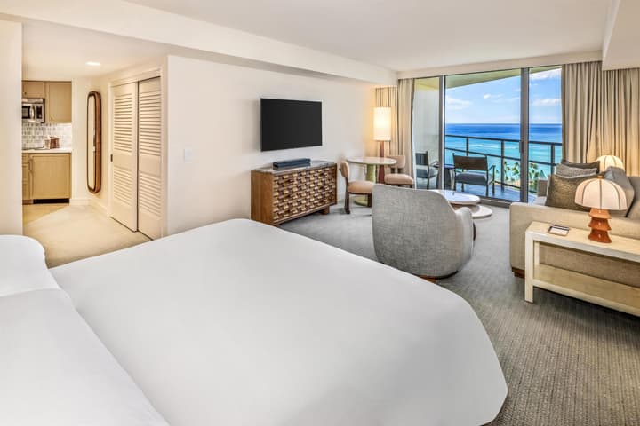 Ka Laʻi Waikiki Beach, LXR Hotels & Resorts