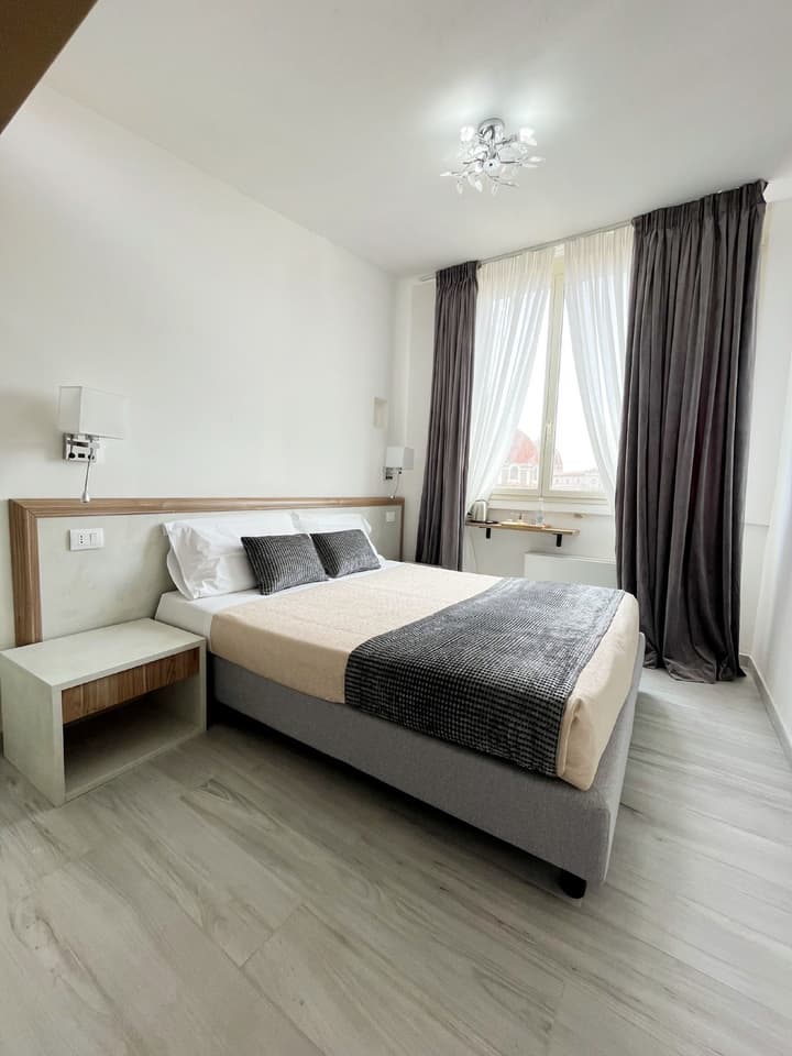 Hotel Ester