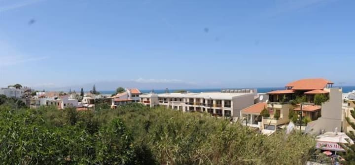 Frideriki Studios & Apartments