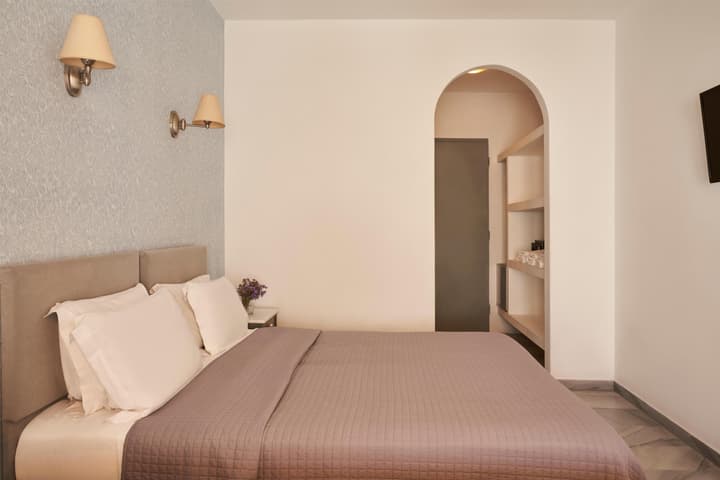 Polos Hotel
