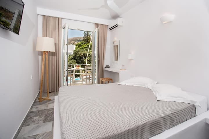 Polos Hotel