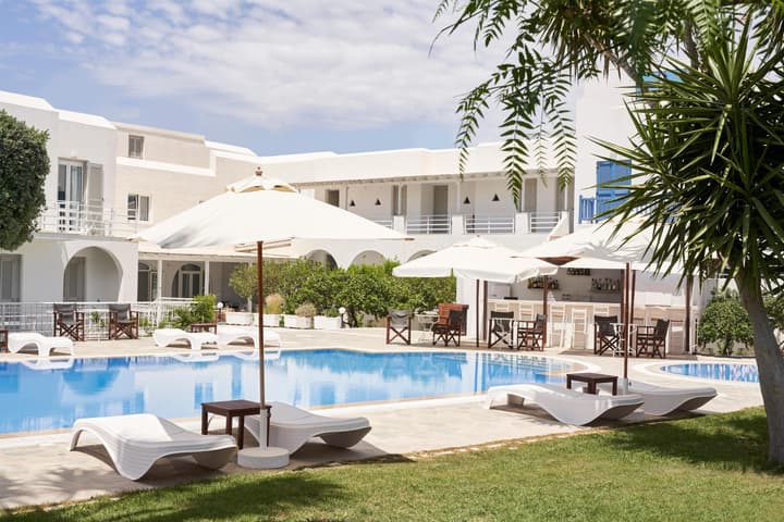 Polos Hotel