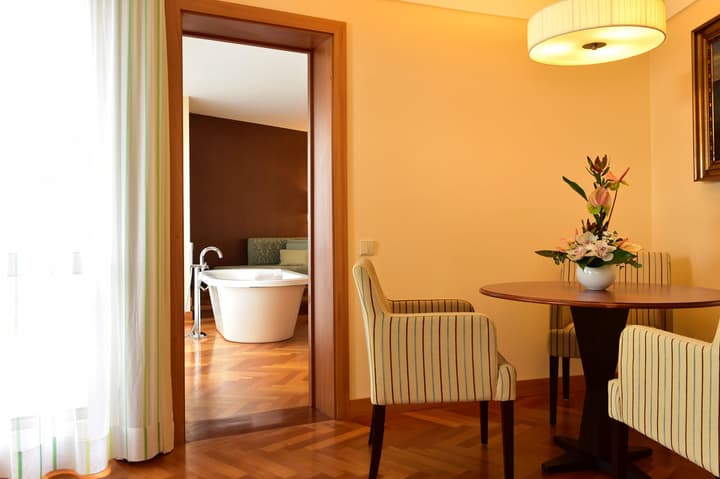 Pestana Promenade Ocean Resort Hotel