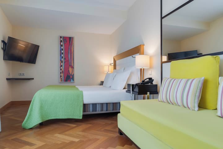 Pestana Promenade Ocean Resort Hotel