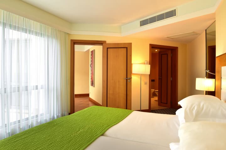 Pestana Promenade Ocean Resort Hotel