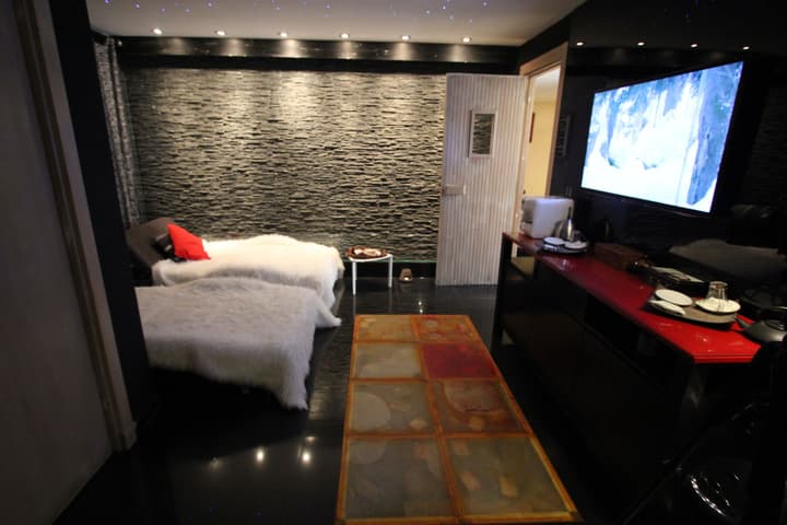 Casablanca Suites & SPA