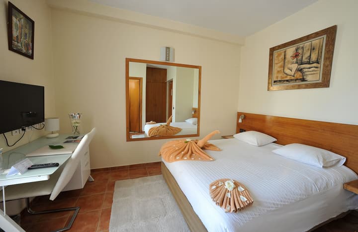 Casablanca Suites & SPA