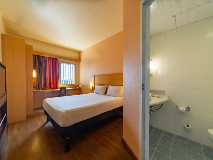 Ibis Manaus Distrito Industrial