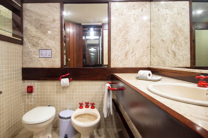 Sailing Hotel & Spa