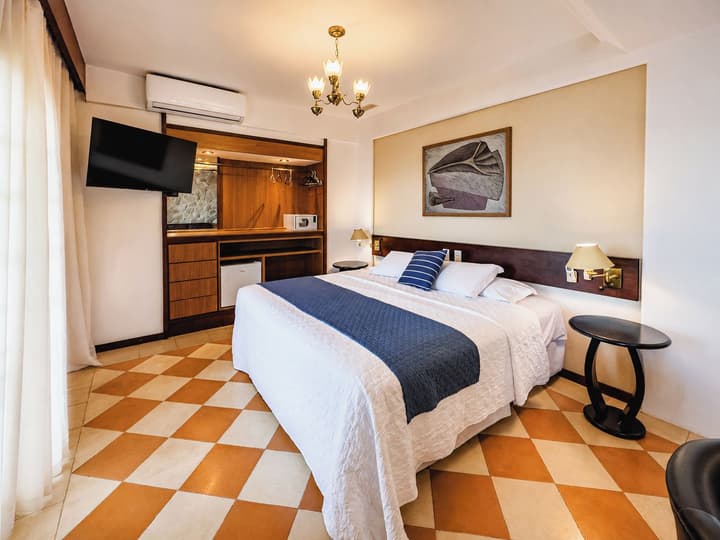 Sailing Hotel & Spa