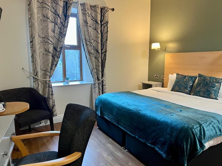 Coach House Hotel