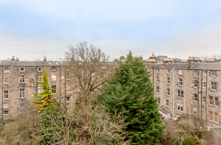 Revolver Edinburgh