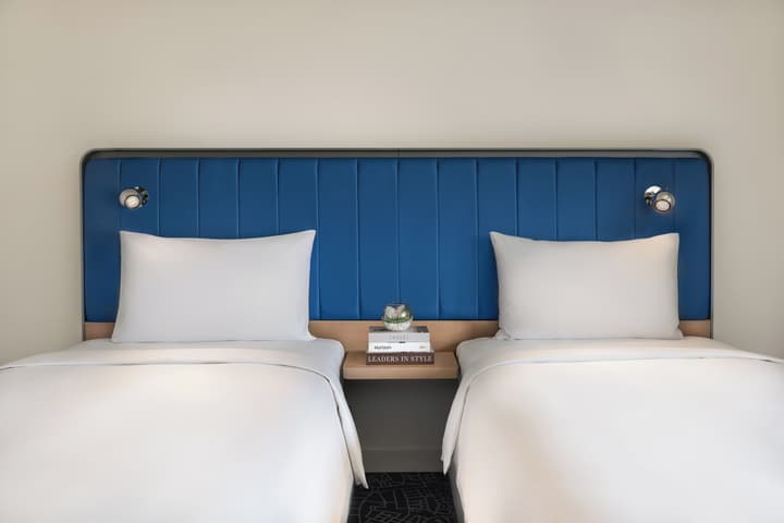 Yas Plaza Bay