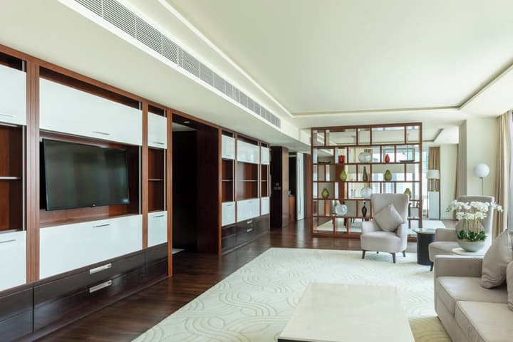 InterContinental Residence Suites Dubai Festival City by IHG