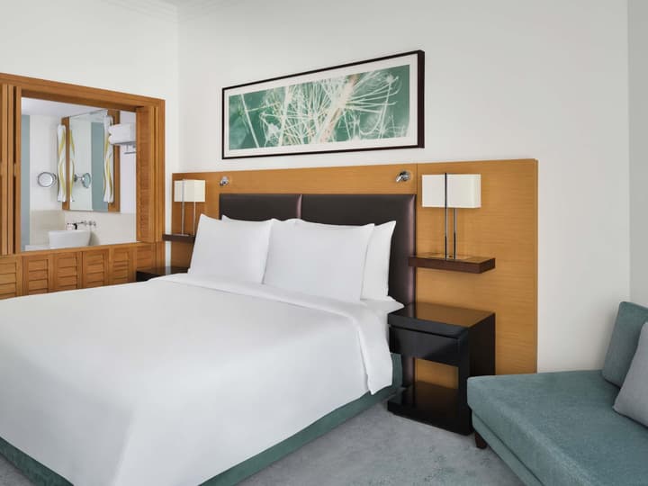 Mövenpick Hotel Jumeirah Beach