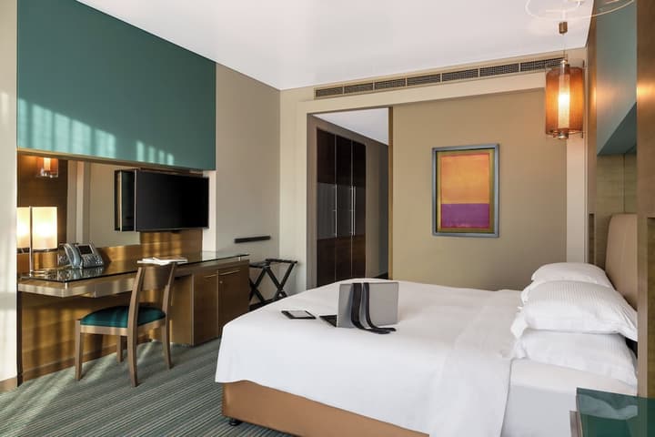 Park Rotana Abu Dhabi