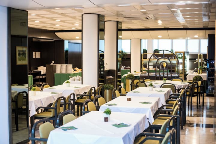 Alp Hotel