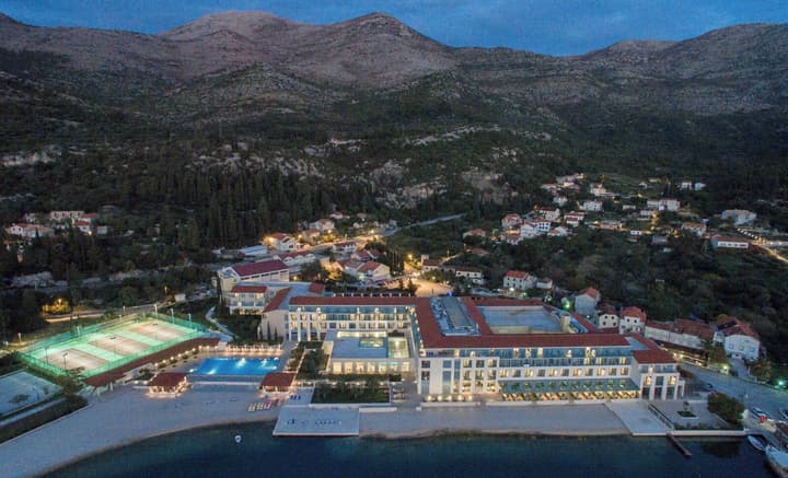 Admiral Grand Hotel