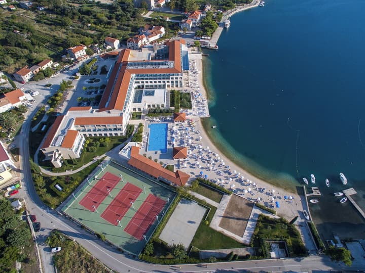 Admiral Grand Hotel