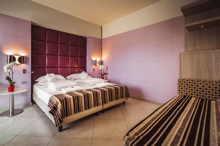 Jazz Hotel
