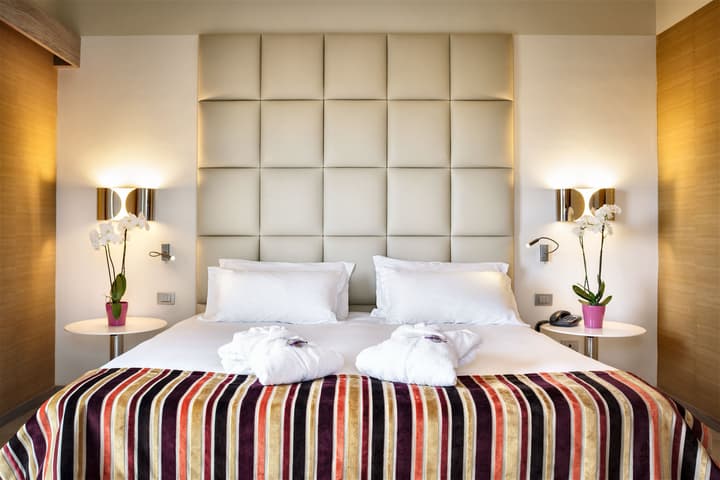 Jazz Hotel