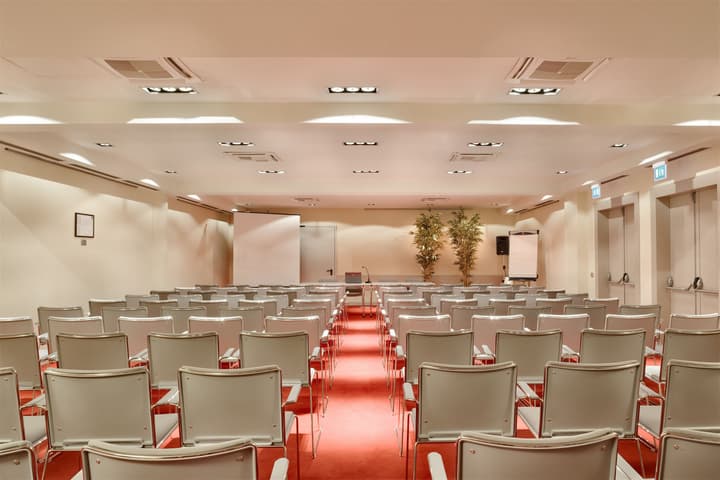 Jazz Hotel