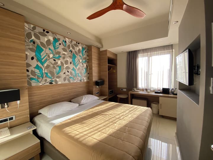 Atrion Hotel