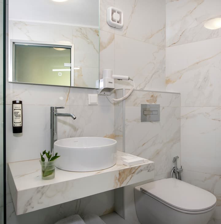 Atrion Hotel