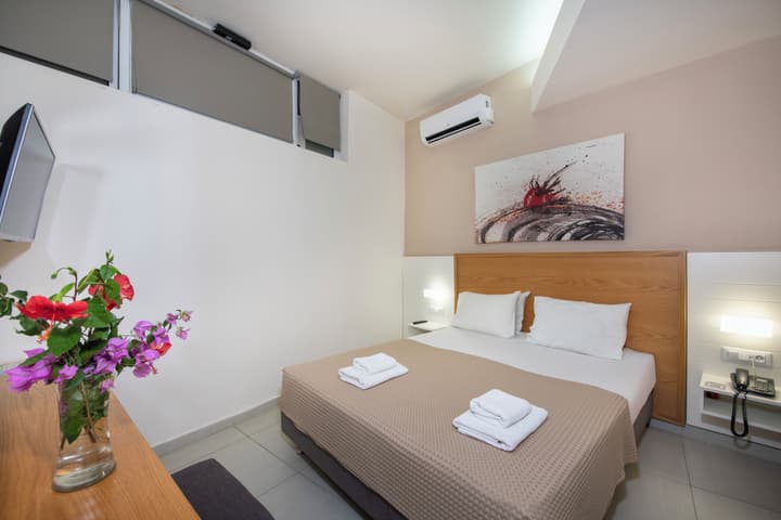Atrion Hotel