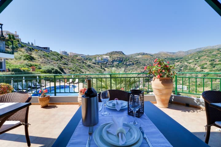 Erivolos Hotel Apartments