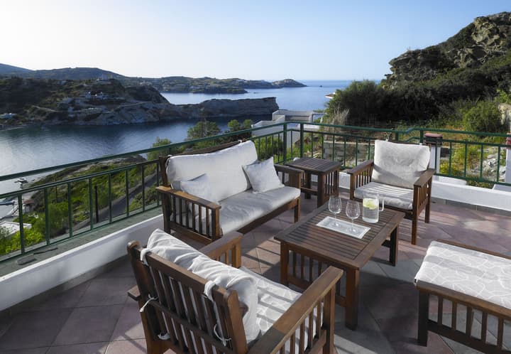 Erivolos Hotel Apartments