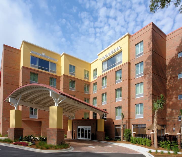 Comfort Suites Charleston West Ashley
