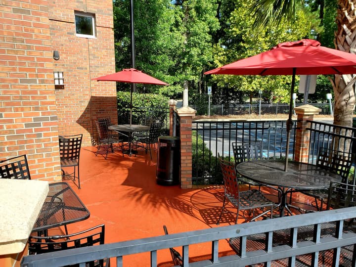 Comfort Suites Charleston West Ashley