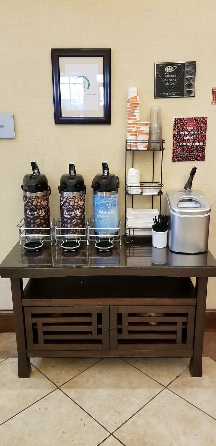 Comfort Suites Charleston West Ashley