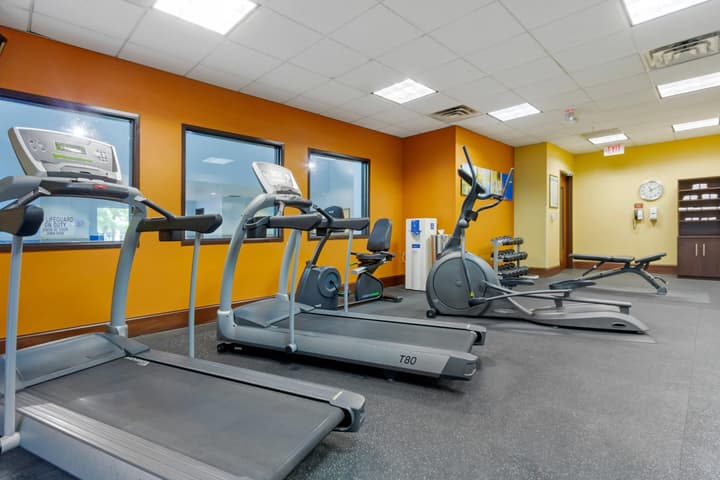 Comfort Suites Charleston West Ashley