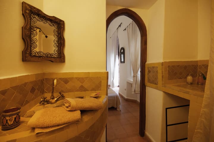 Riad Noor Charana