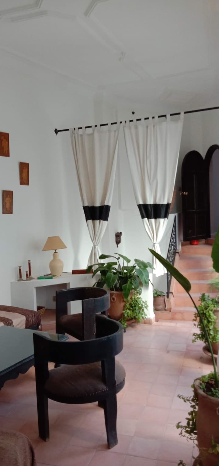 Riad Noor Charana