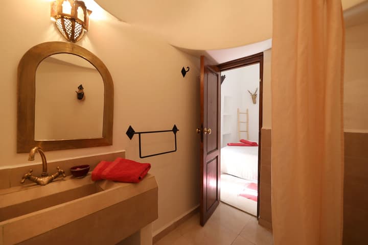 Riad Noor Charana